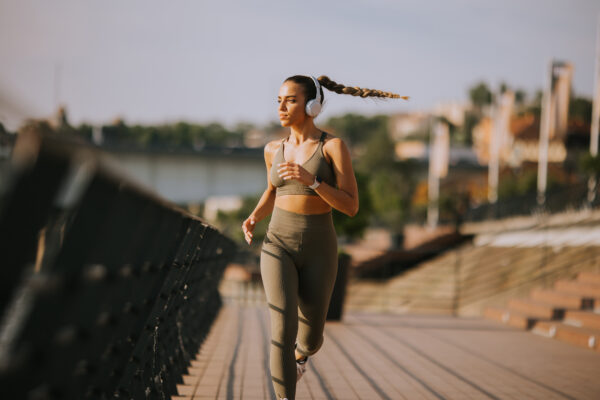 electrolyte, running woman, hydration